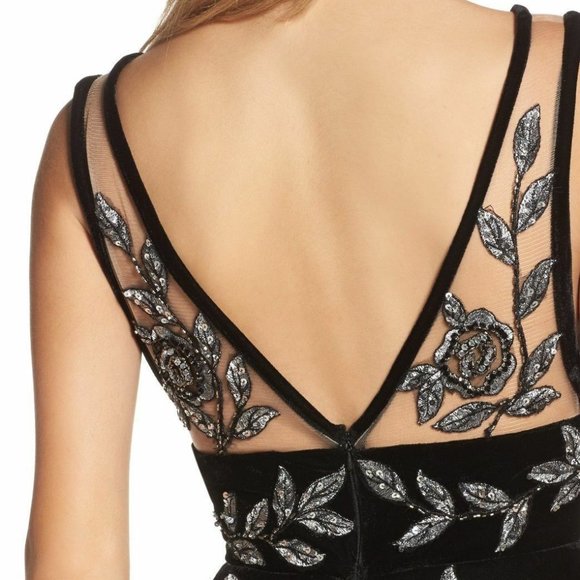 MAC DUGGAL 2035R BEADED FLORAL EMBROIDERED V-NECK VELVET BLACK GOWN sz 4 - Picture 4 of 7